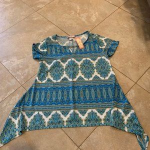 c'est la vie printed shark bite top size L nwt